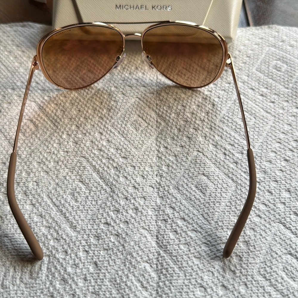 New Michael Kors aviator sunglasses. - Picture 3 of 4